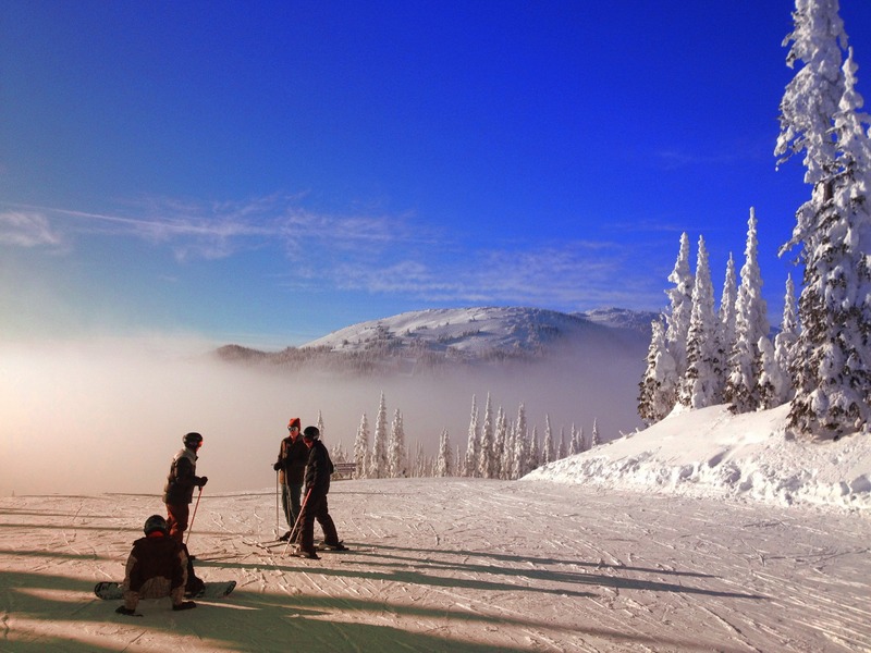 3 stations de ski incontournables à découvrir absolument au Canada